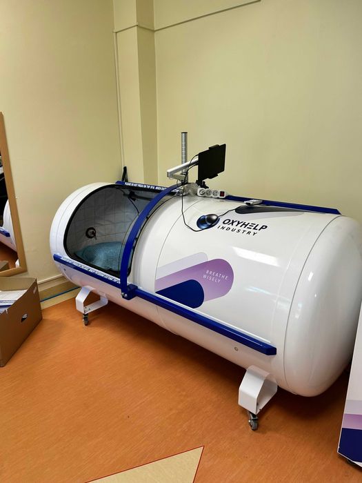 Komora tlenowa Komora hiperbaryczna wraz z osprzętem twarda