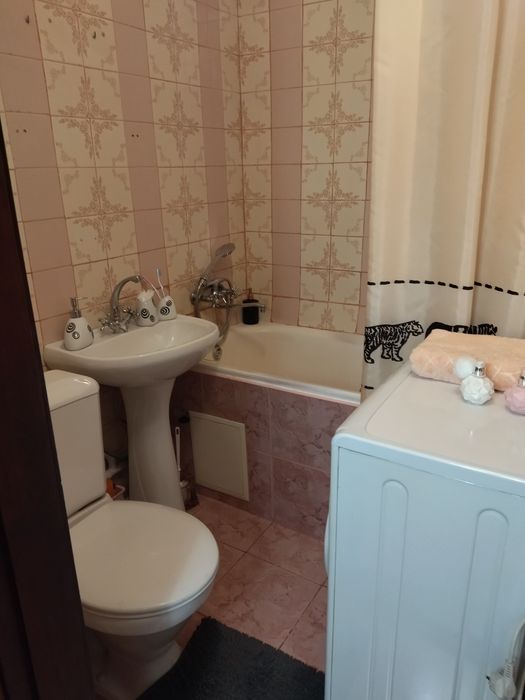 Продам трёхкомнатную квартиру ул. Толстого