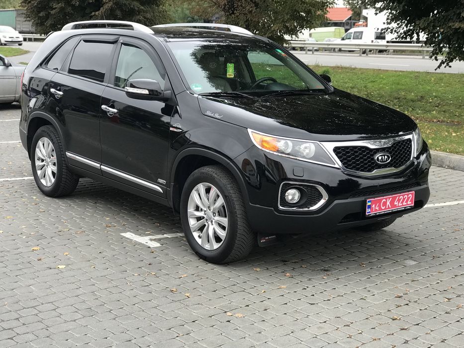Продам Kia Sorento Максимальна комплектація!!