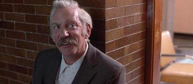 MAR DE CHAMAS (Kurt Russell/Donald Sutherland/Robert DeNiro/W.Baldwin)