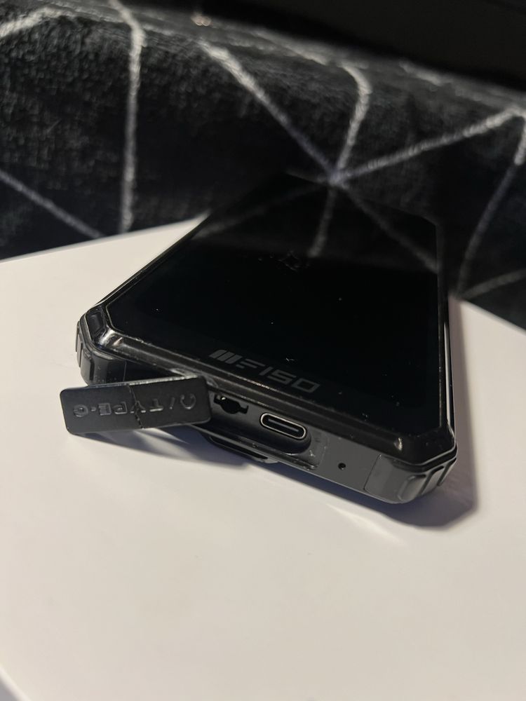 Смартфон OUKITEL Fiso F150 Bison 6/64GB, противоударный, вологостойкий