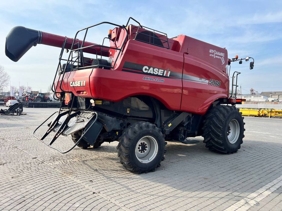 Комбайн Case IH 5088