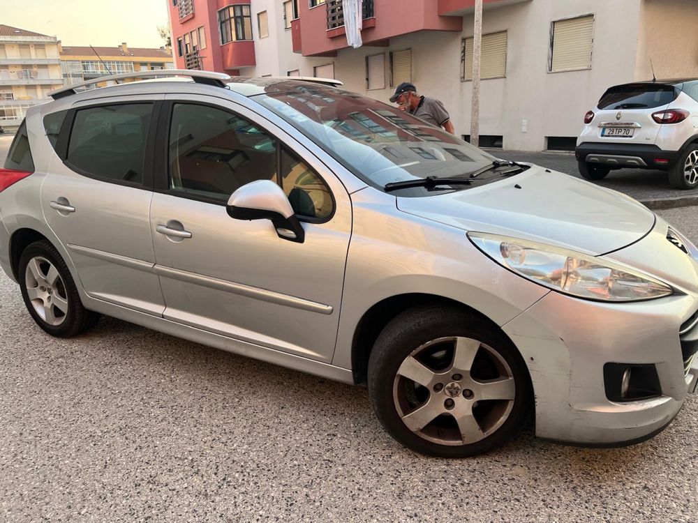 Peugeot 207 SW 1.6HDi 90 cv - Carrinha
