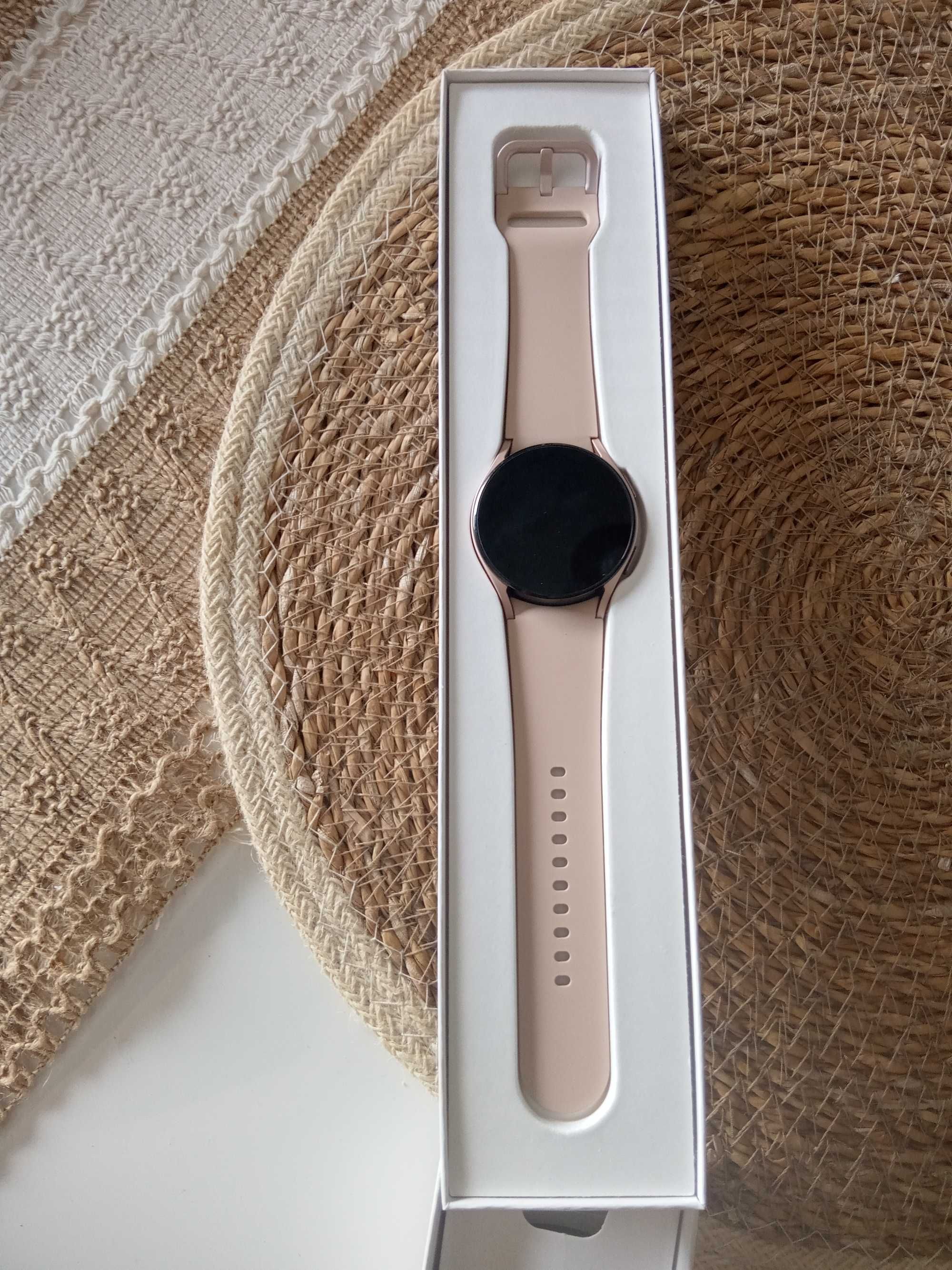 Smartwatch SAMSUNG Galaxy Watch 4 NOWY Różowe złoto SM-R860NZDAEUE