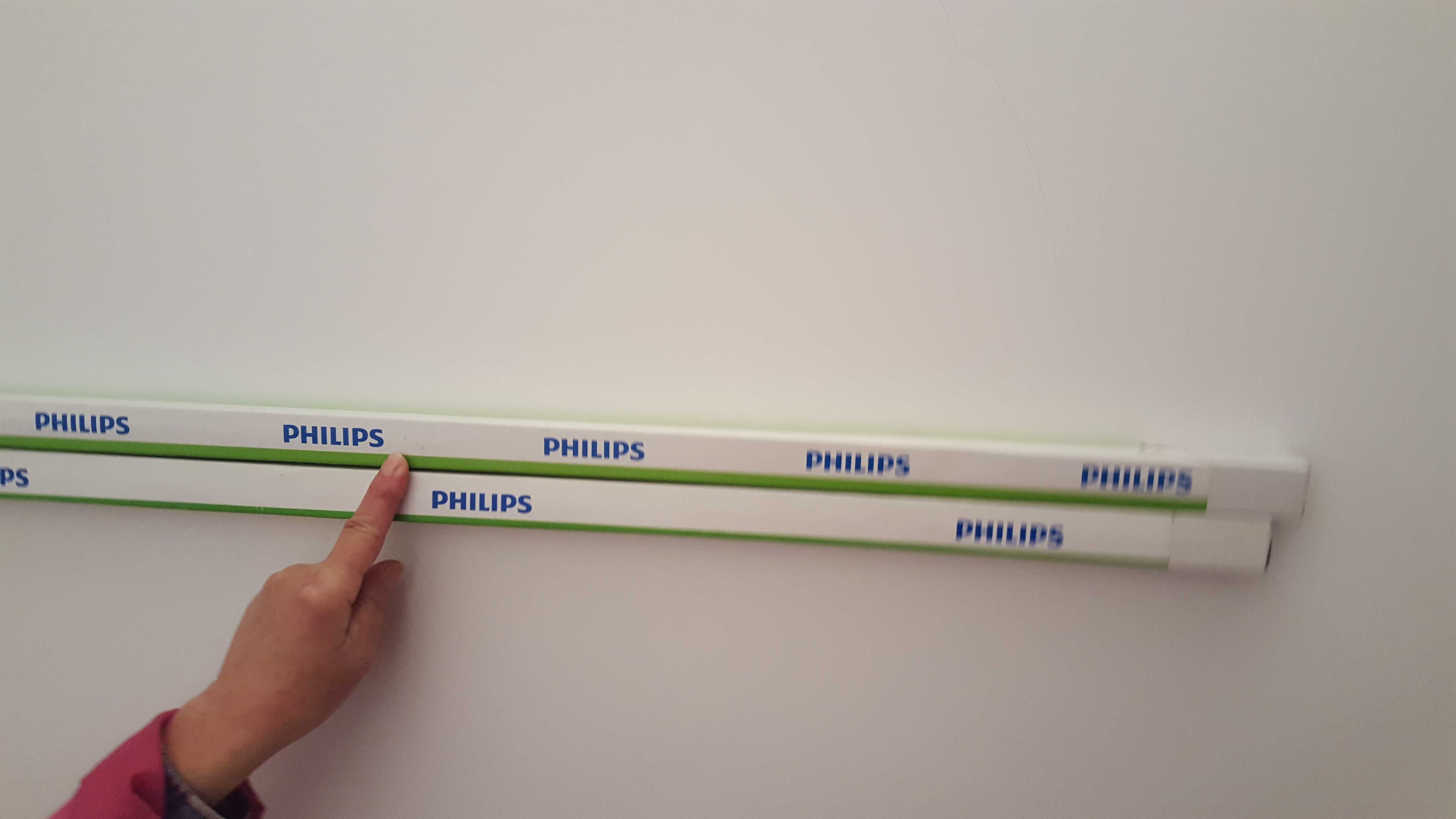 Lampadas  philipps 90cm Novas