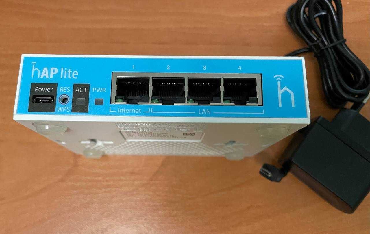 Маршрутизатор Mikrotik hAP Lite (RB941-2ND)