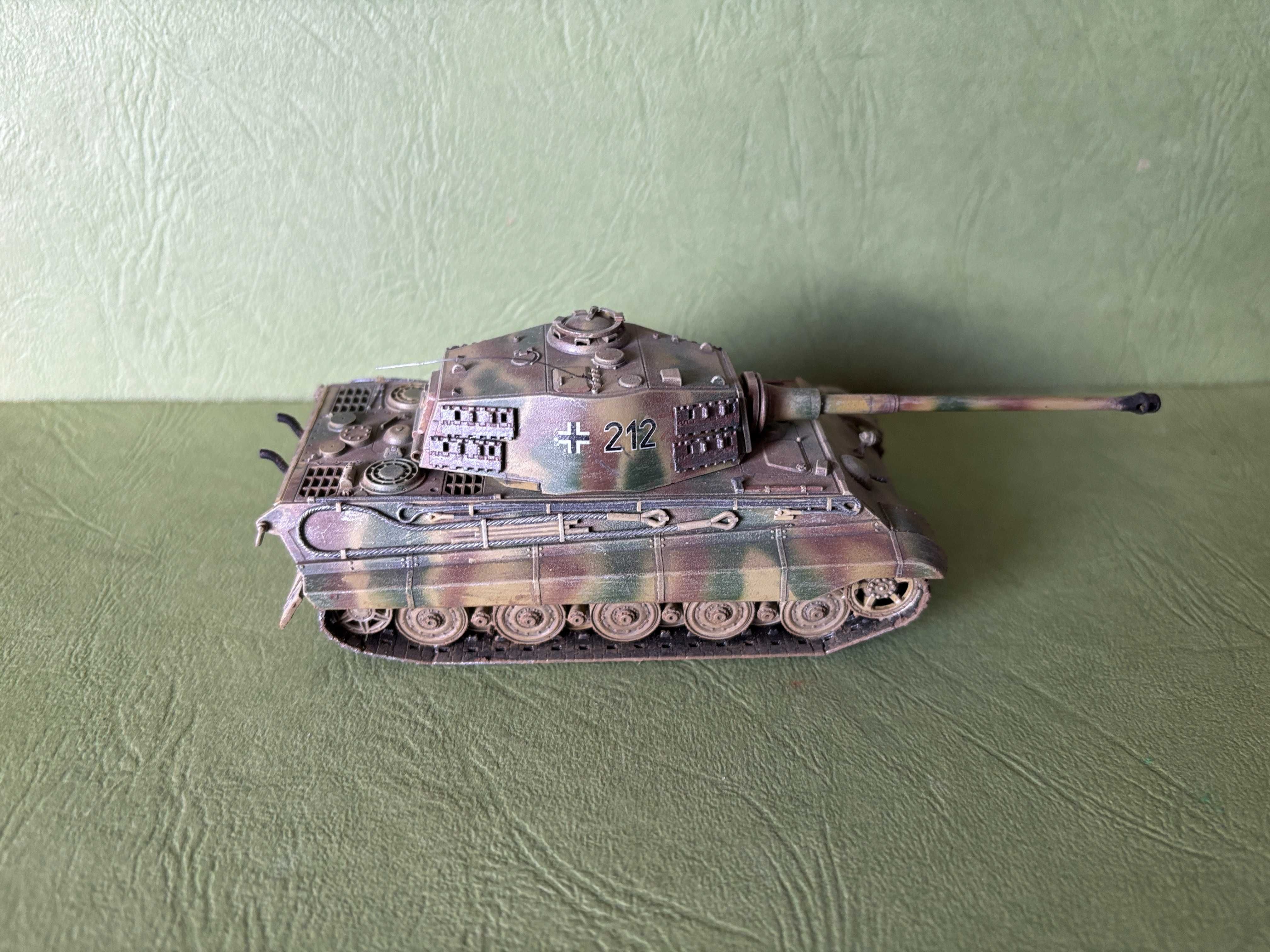 Tygrys II Królewski - model w skali 1/72