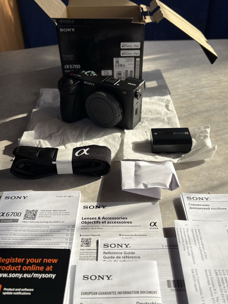 Fabrycznie NOWY Aparat SONY A6700 body - oryginalny komplet
