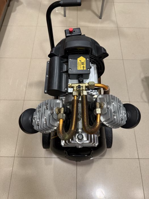 Compressor Cevik 50L