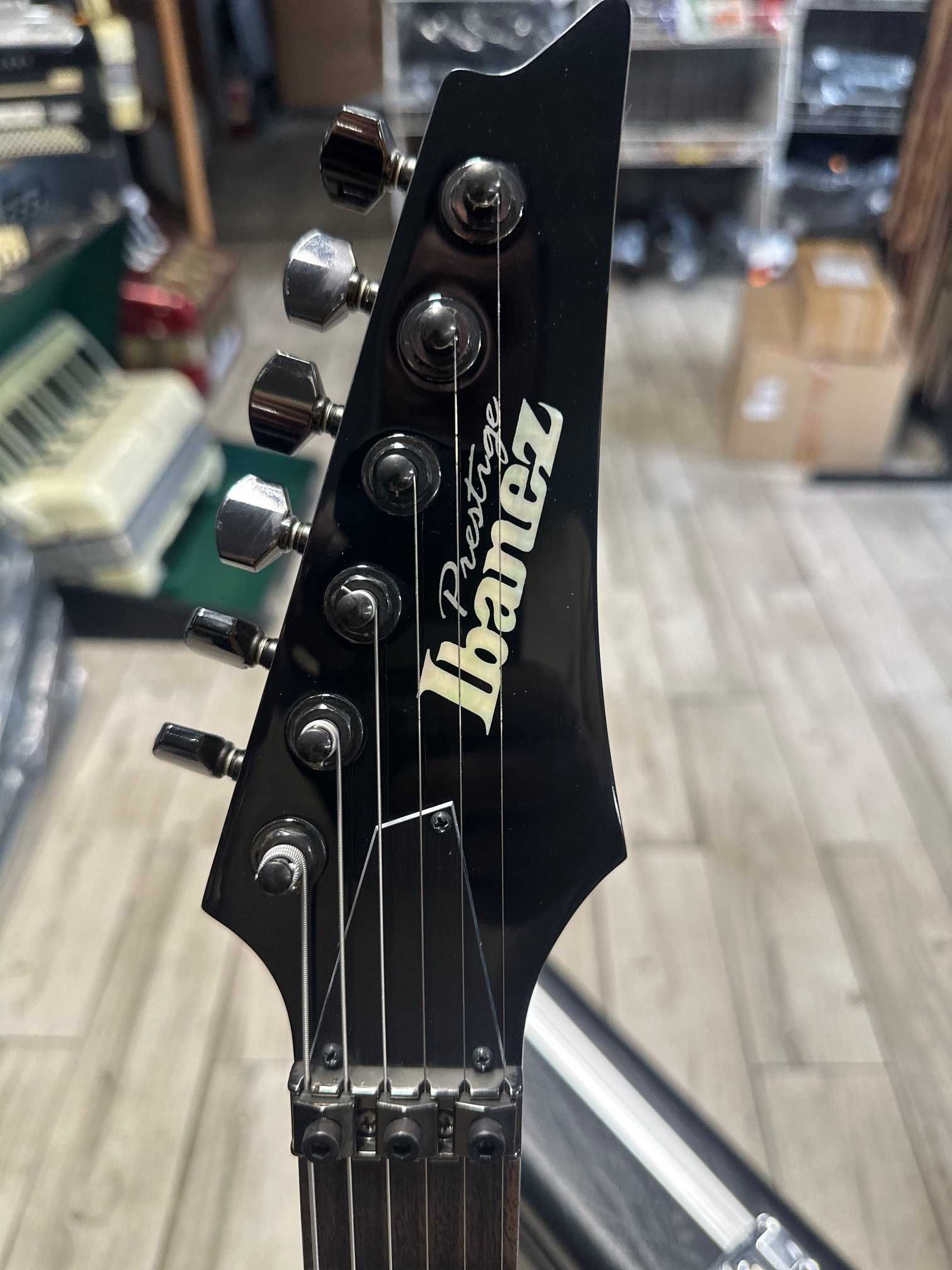 Ibanez RG 1570 gitara elektryczna używana + futerał faktura