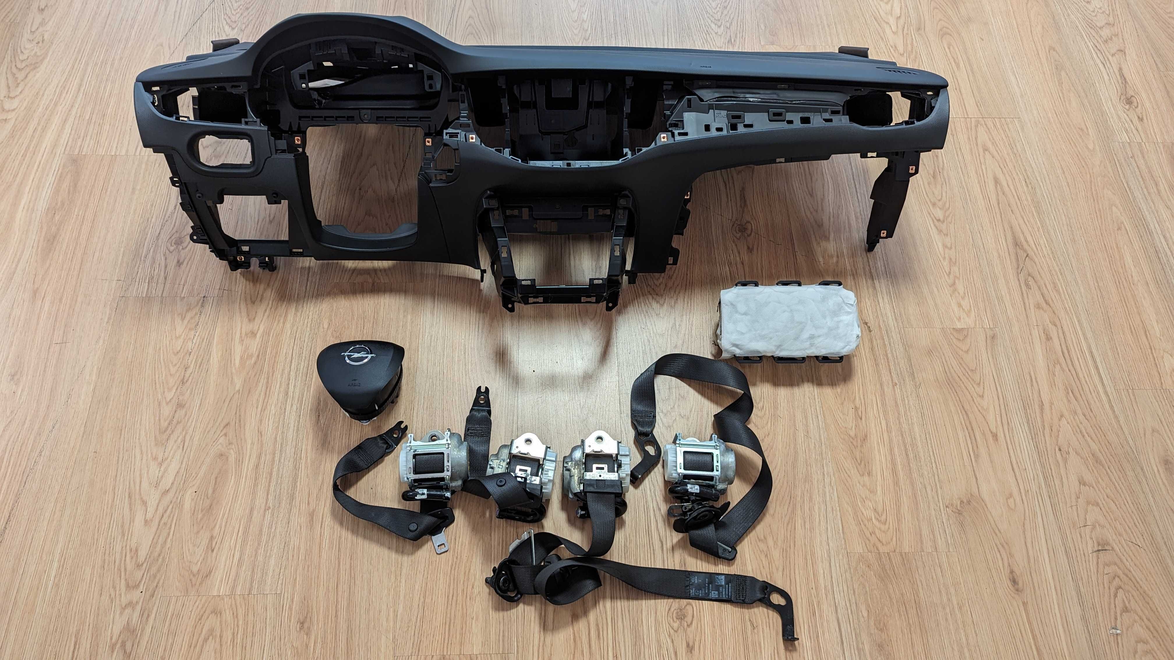 Conjunto Kit Airbags Opel Astra K Tablier Original