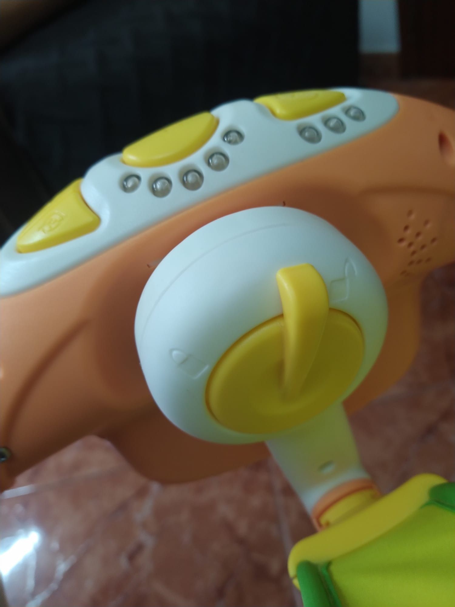 Espreguiçadeira para bebé baloiço cama carrinho brinquedo interativo.