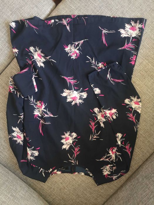 Niebieska bluzka w różowe kwiaty greenpoint 38