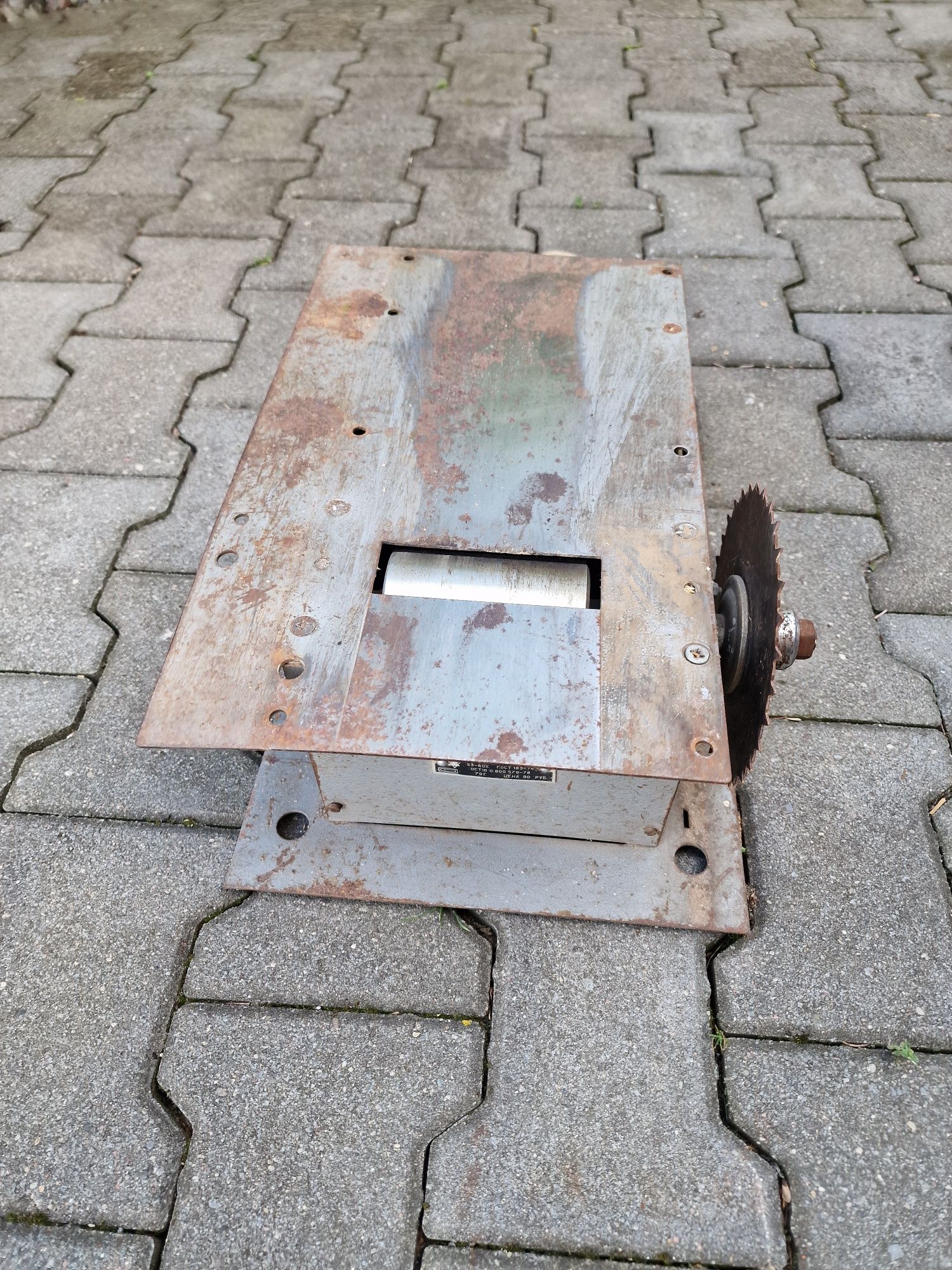 Pilarko heblarka wyrówniarka CCCP ubdn-1