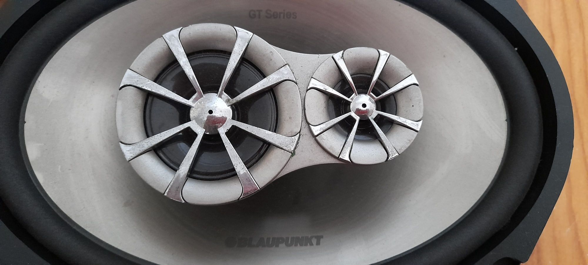 Colunas blaupunkt GT series