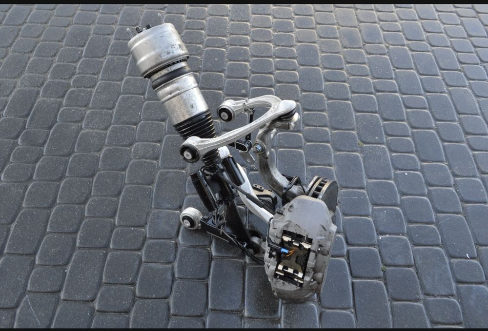 Mercedes GLC W253 ходова підвіска цапфа кулак ричаг піввісь пневмо