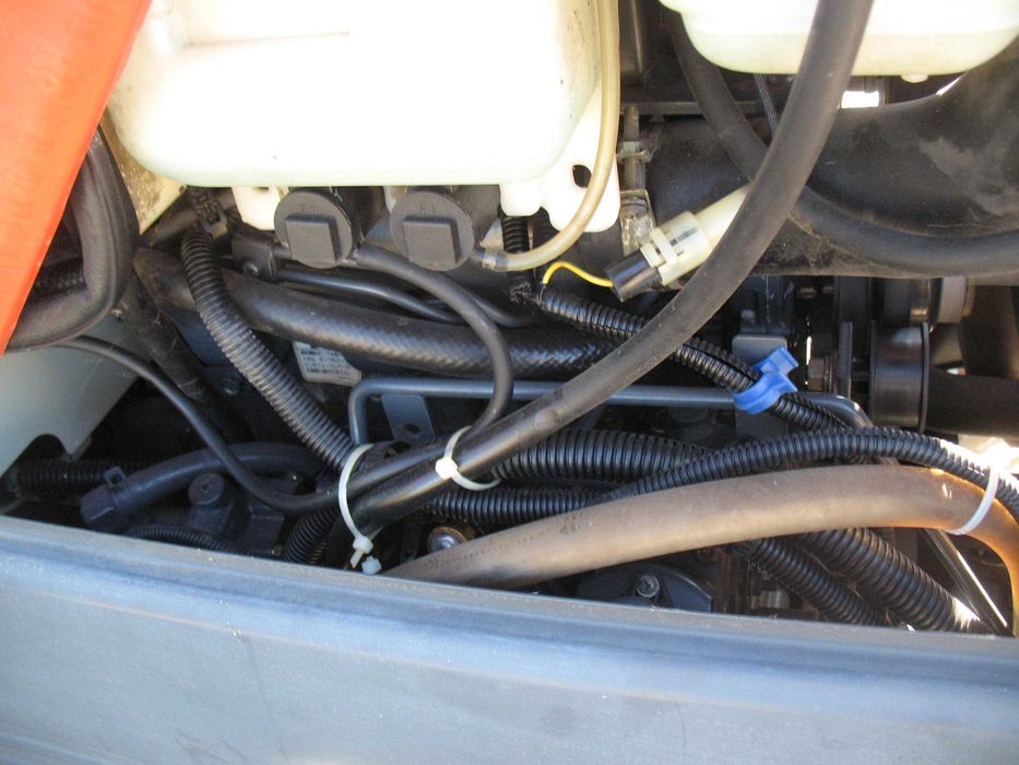 Kubota KL34 KAB 4X4 AC sadownik ładny stan pod tur nie MF Zetor