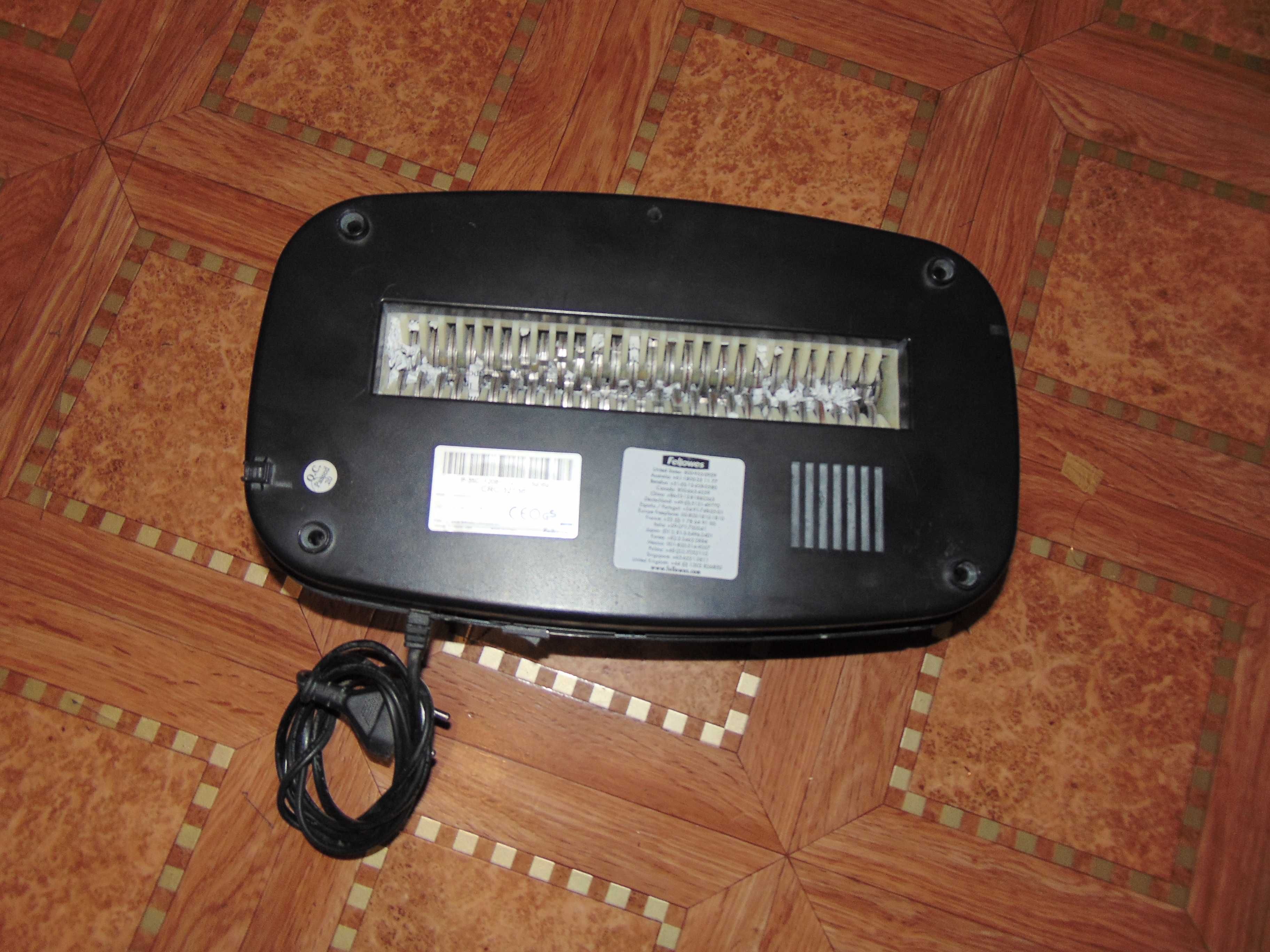 Знищувач паперу / Шредер Fellowes P-35C