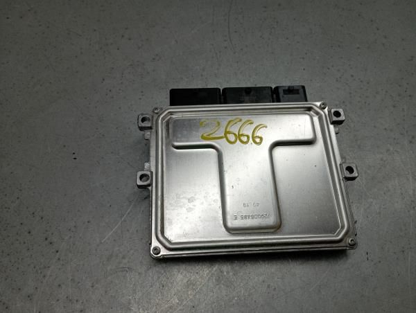 Centralina motor / ECU RENAULT Clio IV (BH_)