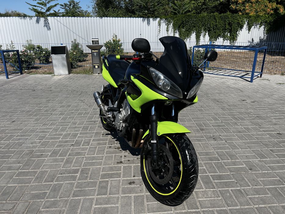 Ямаха Файзер FZ6