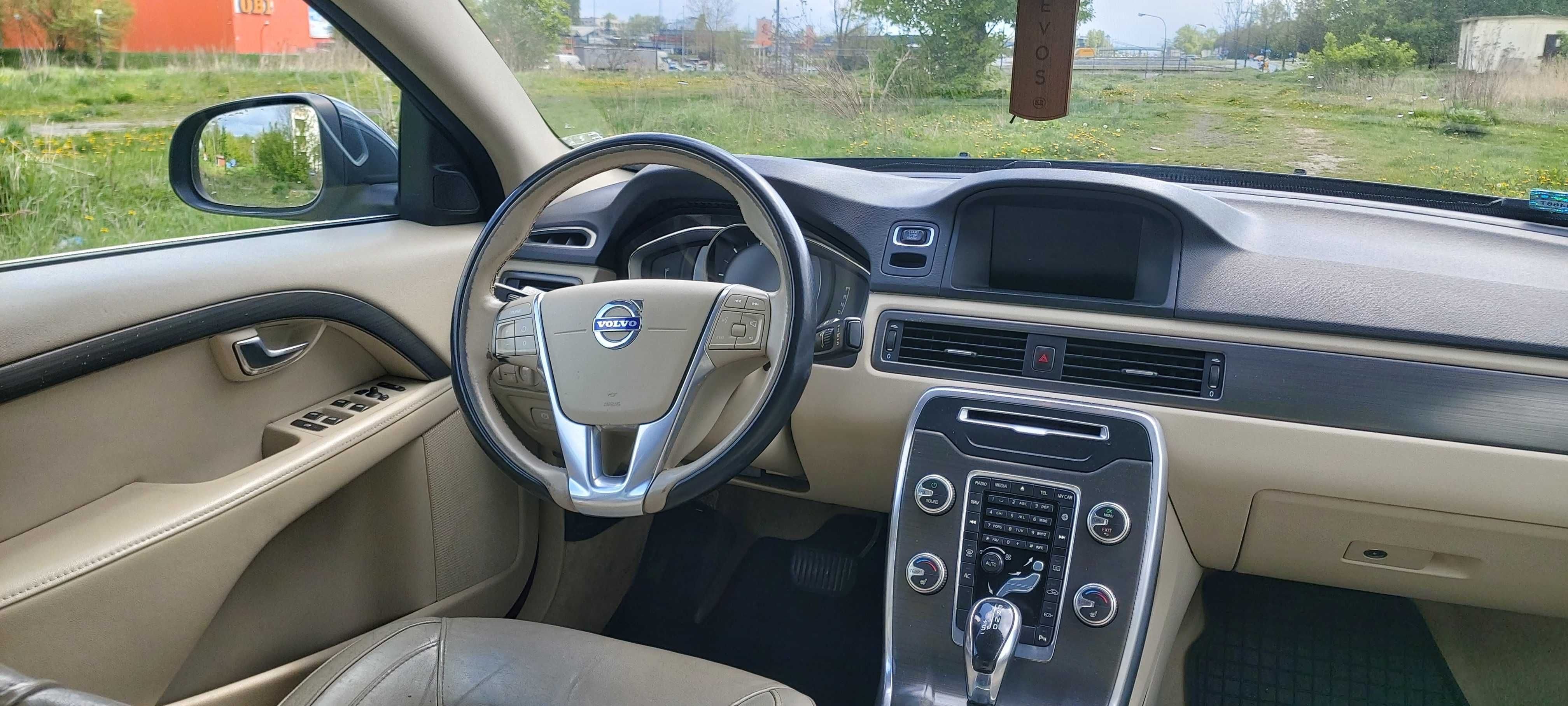 VOLVO S80 D4 E-drive SUMMUM 133KW, 163KM