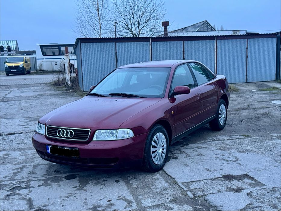 Audi A4 B5 1.9 TDI 110KM zwykla pompa 1998r