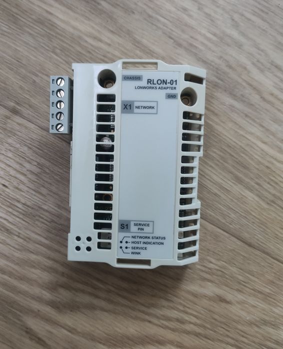 ABB Коммуникационный модуль шины RLON-01 LONWorks  ACS/ACH 550 /ACS800