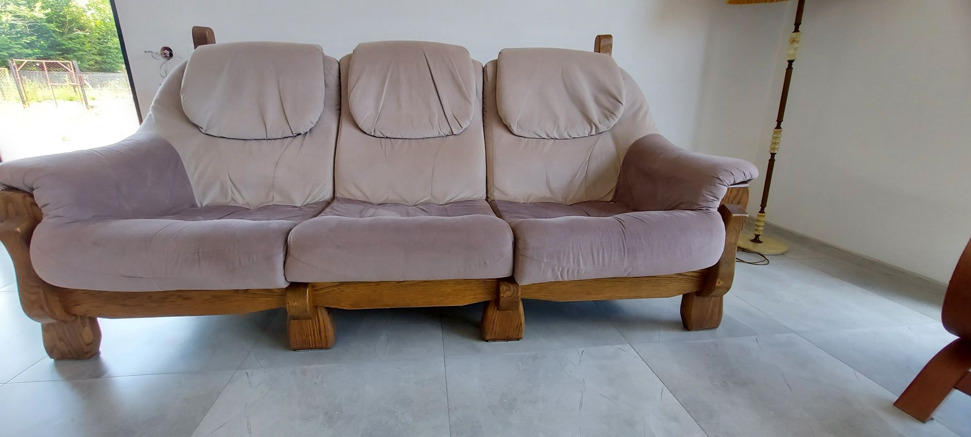 Sprzedam- dębowa sofa z fotelami