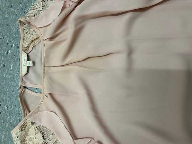 Blusa Yera com Renda – Tamanho M – Rosa Claro