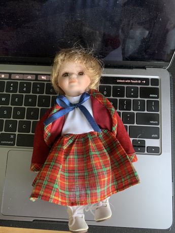 Кукла коллекционная германия