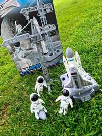 Zestaw Kosmos Astronauci rakieta _ nowa zabawka dla dziecka