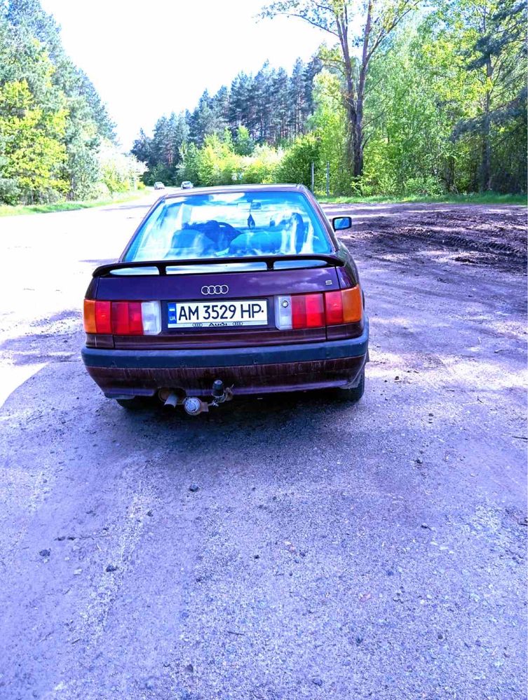 Продам Audi 80 1989 рік