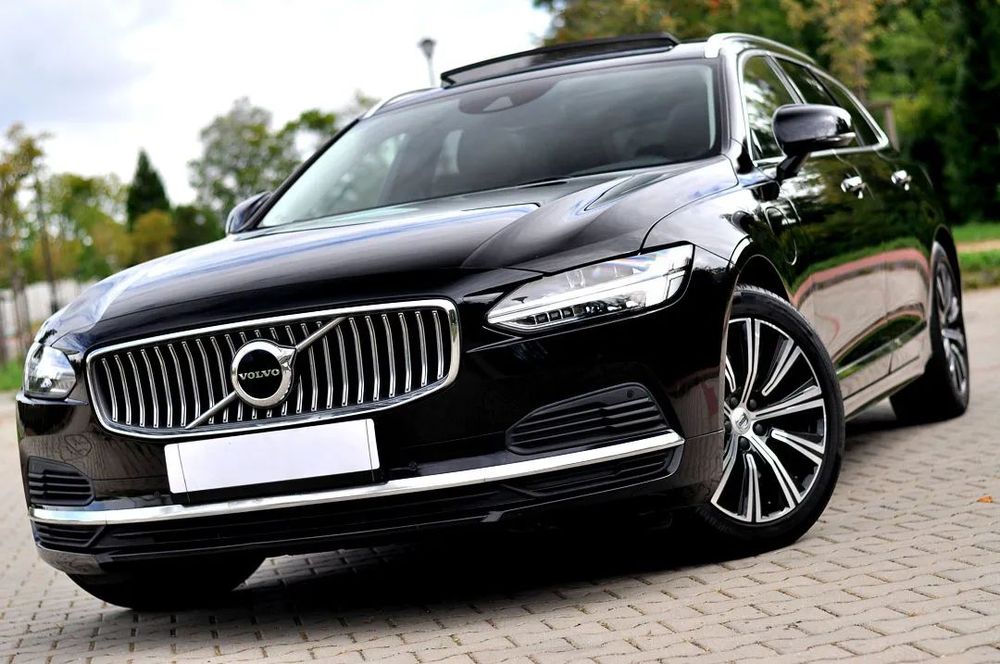 Volvo V90 T6 4x4 340KM* Panorama*Grzana kierownica* Kamera* El Klapa* Pamięci*