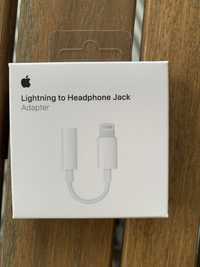 Lightning to headphone jack