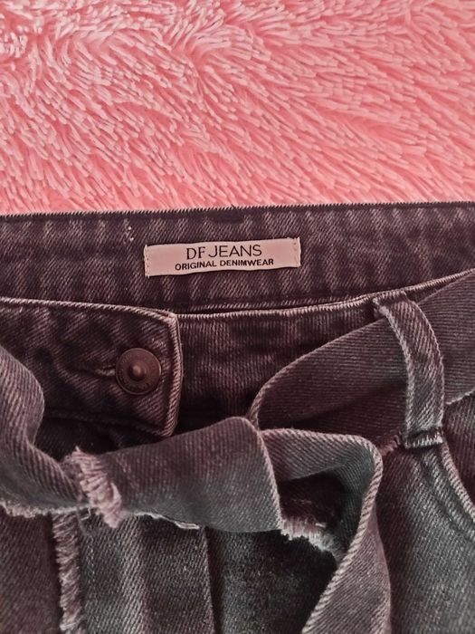 Продам джинсову спідницю DeFacto