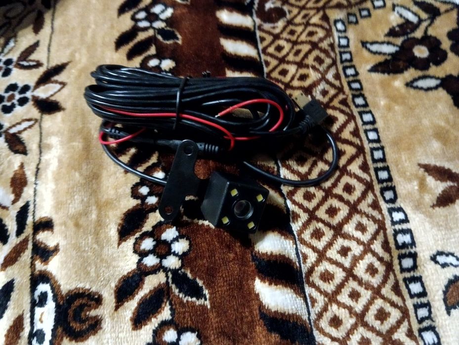 Продам камеру заднего вида