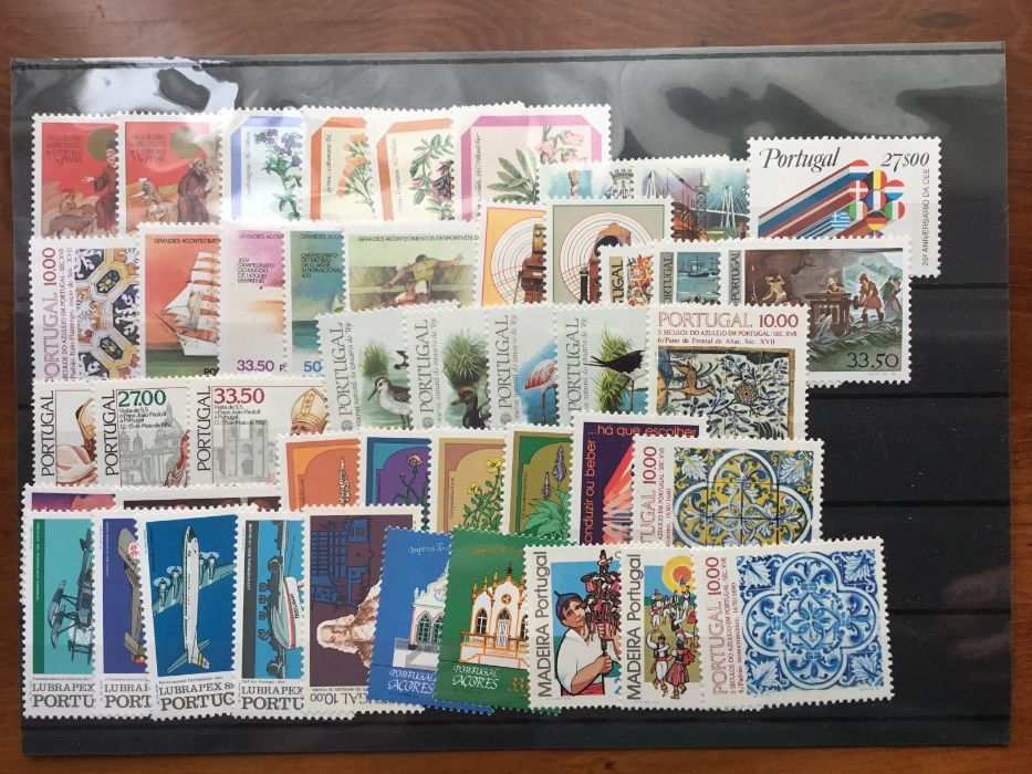 Ano completo de selos novos Portugal - 1978 a 1982