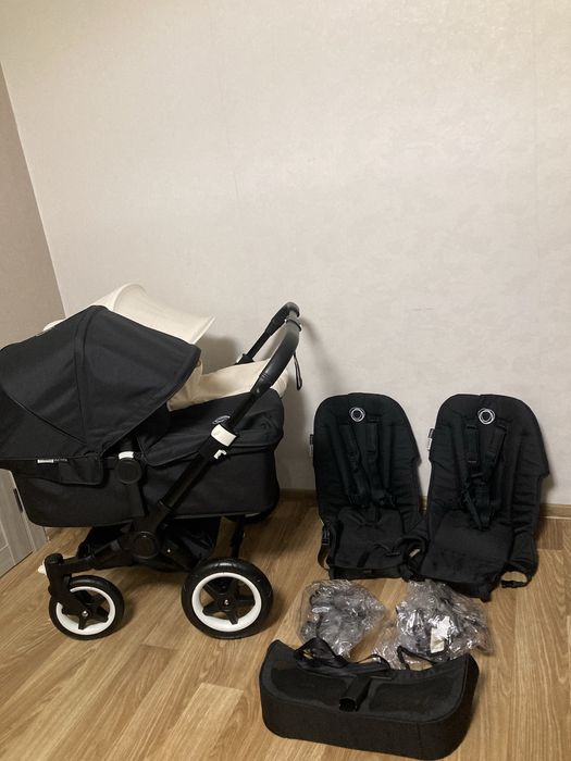 Bugaboo Donkey Black White Коляска для двійні.