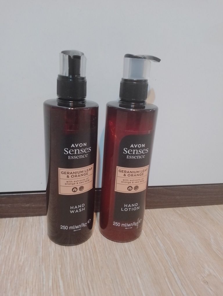 Zestaw balsam do ciała i mydło do rąk 250 ml Avon