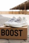 Чоловічі кросівки Adidas Yeezy Boost 350v2 білий 350-4 ТОП
