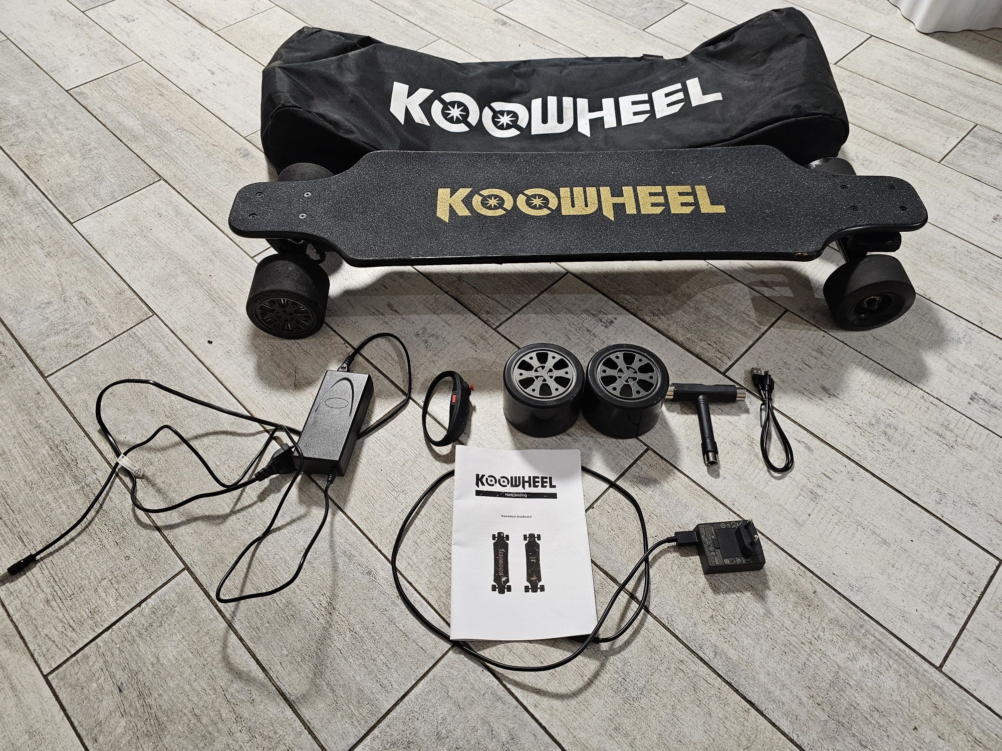 Електроскейт Koowheel 700w