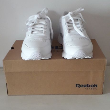 Ténis da Reebok Originais NOVOS em pele brancos - número 37