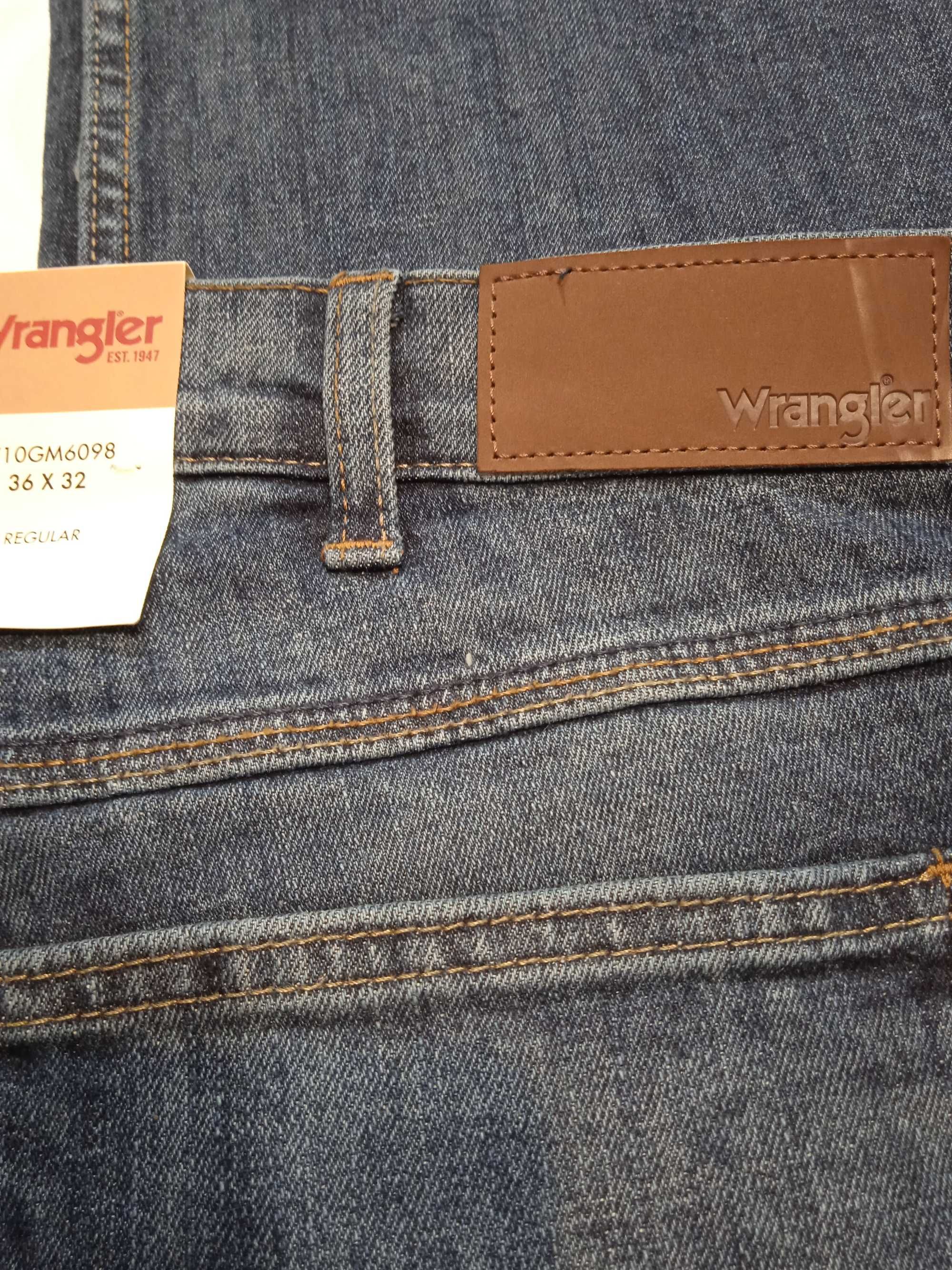 Wrangler Regular Fit Nowe niebieskie męskie spodnie jeansy W36 L32