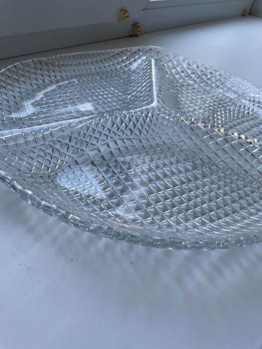 Продаю. Менажниця в гарному стані