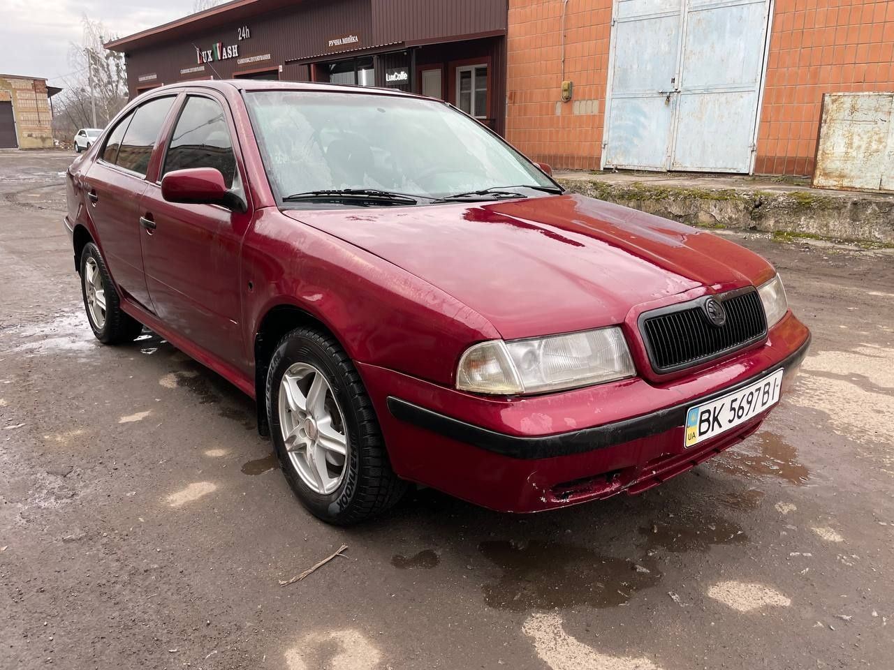 Продам Skoda Octavia tour 1.8газ бенз