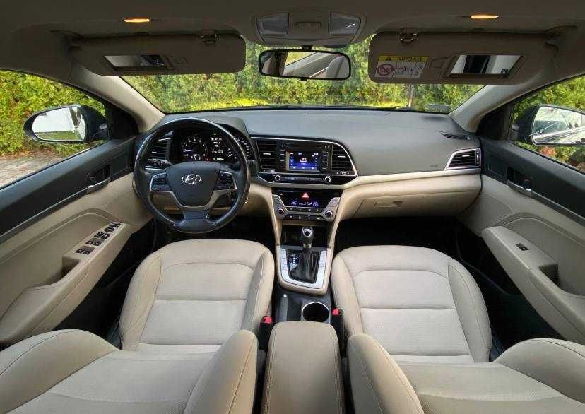 Hyundai Elantra 2017 року