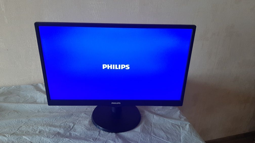 Монитор 23.8'' PHILIPS (240V5QDSB/00)