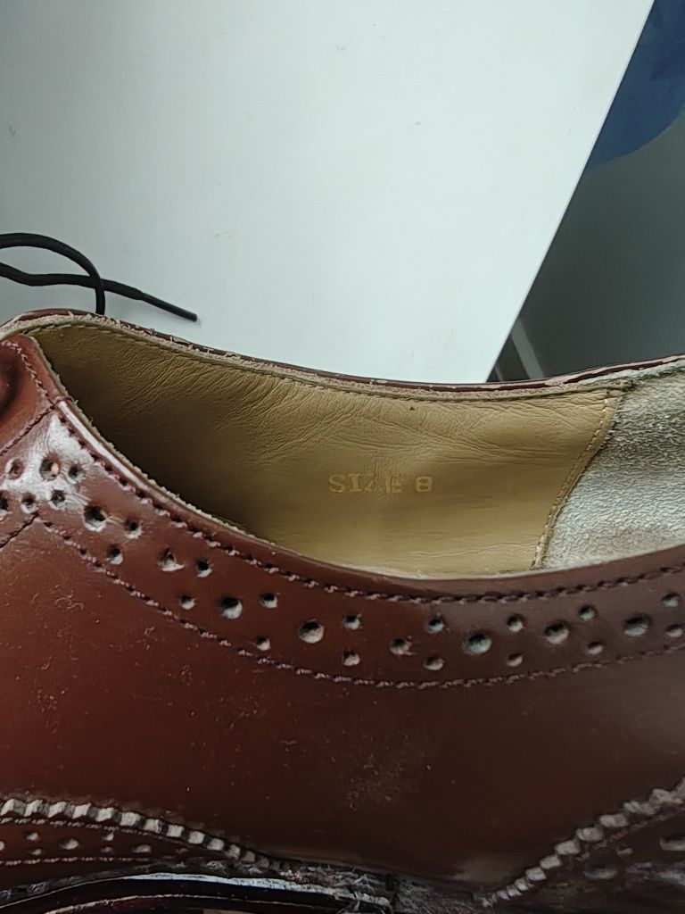 Piękne buty loake Samuel Windsor 41