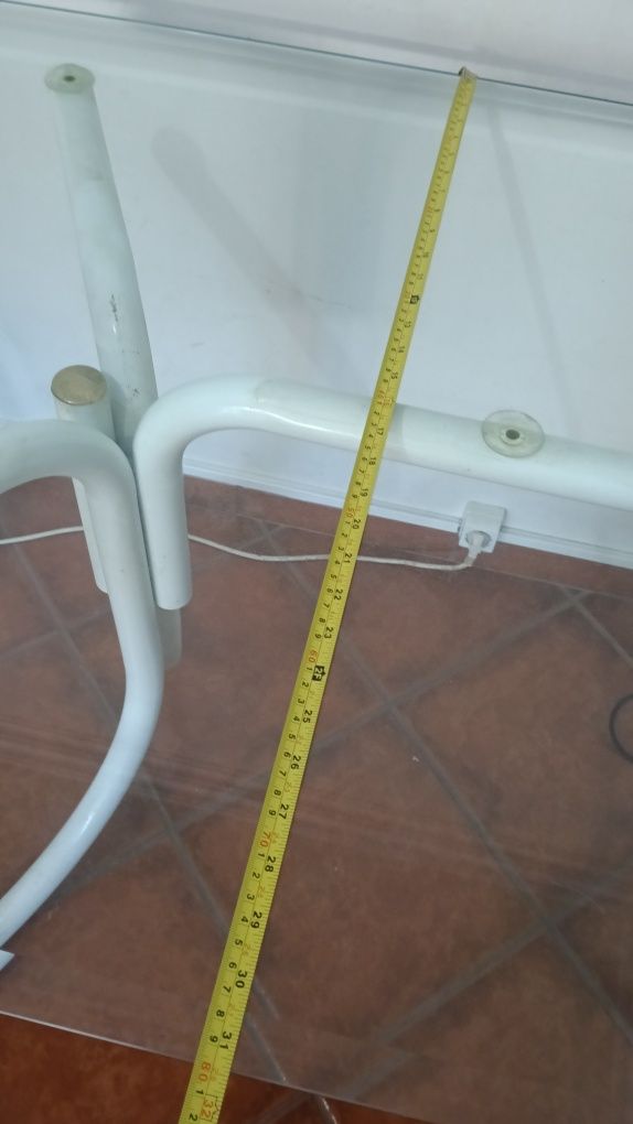 Mesa grande de vidro