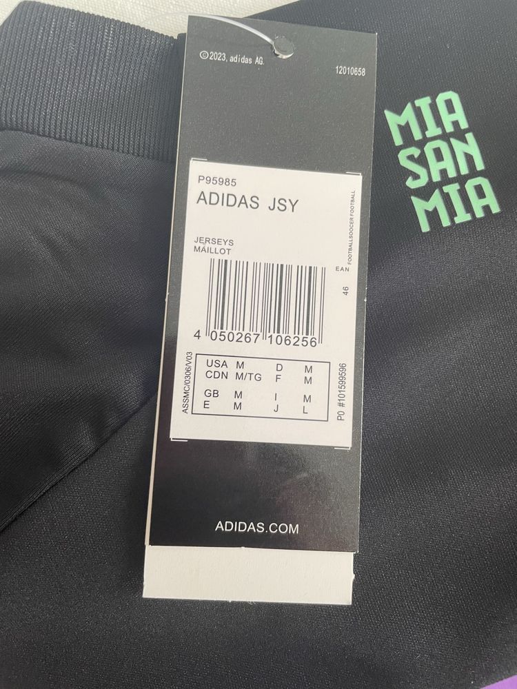 Camisola secundaria Bayern Munique (22/23)